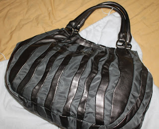 Liz&#39;s Closet: Preloved handbags