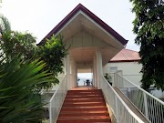 Almont Lake Resort, Kitcharao