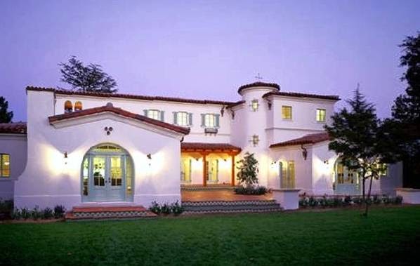 Arquitectura de Casas: Casa residencial hispana en Palo Alto.
