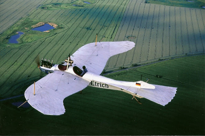 Oberstl. Koschmider mit Taube NM