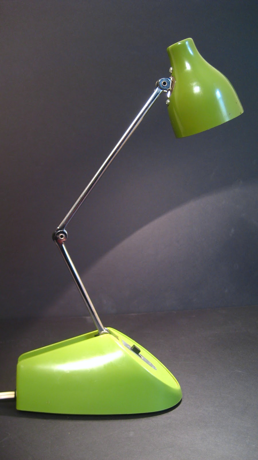 flatout design Hamilton Desk Lamp