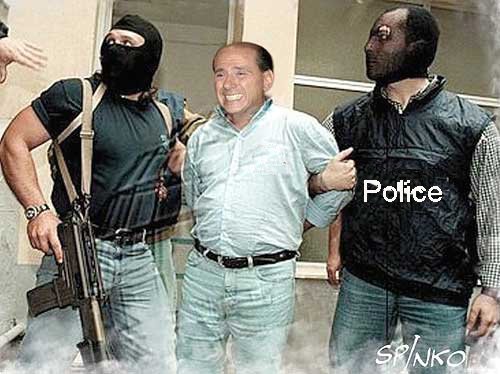 [berlusconi+in+manette+copie.jpg]