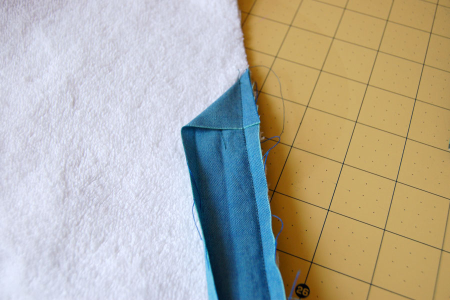 Sew to Speak How To Attach Bias Tape (with mitered corners)