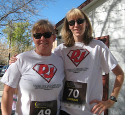 Farah & Laura running and sporting Super DJ shirts