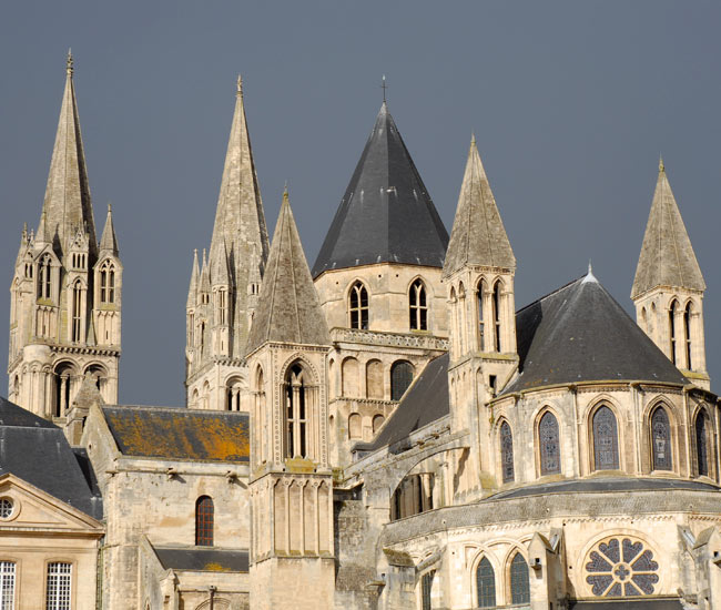 The Norman-Romanesque Bayeux Cathedral courtesy of La Maison du Bailli edited by lb for linenandlavender.net