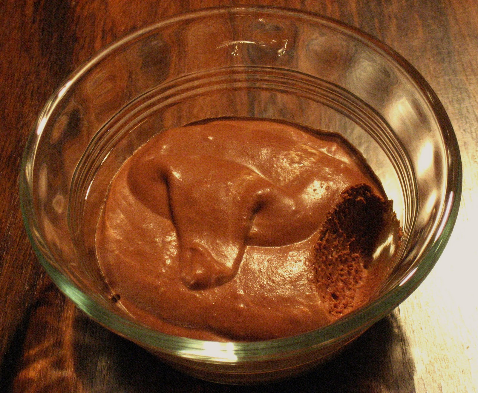 The Foodie Next Door: Chocolate Mousse