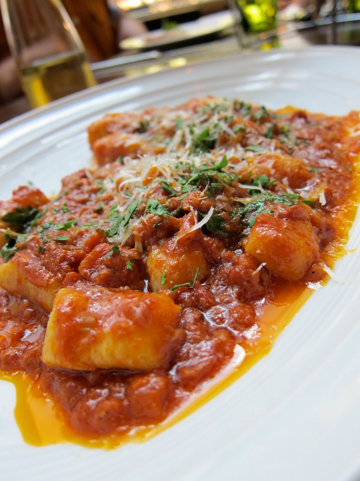 Foodicles A New Wolfgang Puck Restaurant