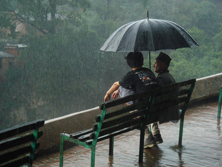 [chove+em+kathmandu.jpg]