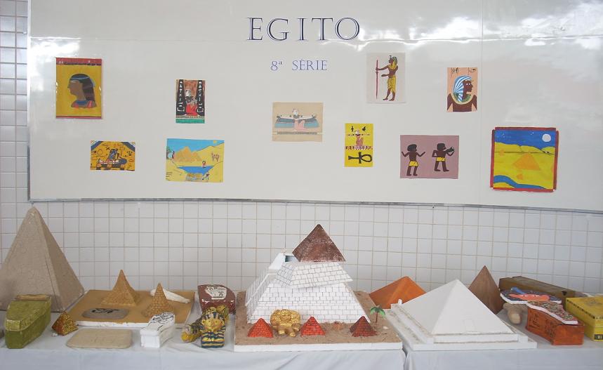 Fazendo Arte com a professora Letícia: Trabalho do Egito - 8ª série