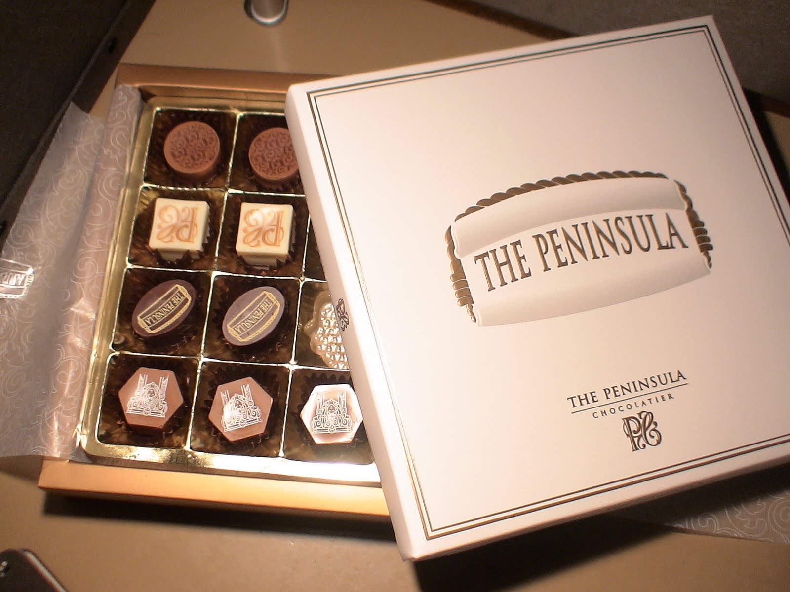 踊る猫爆弾 凡人の楽しみ