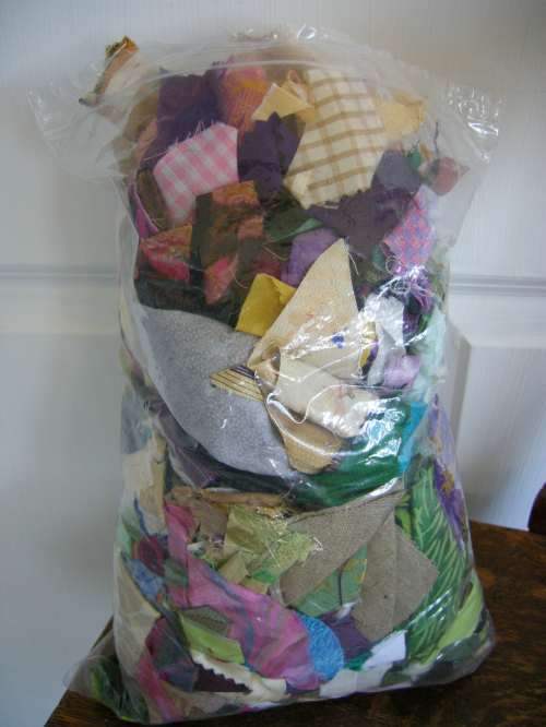 Allie's in Stitches Crazy Crumb Piecing...A Tutorial