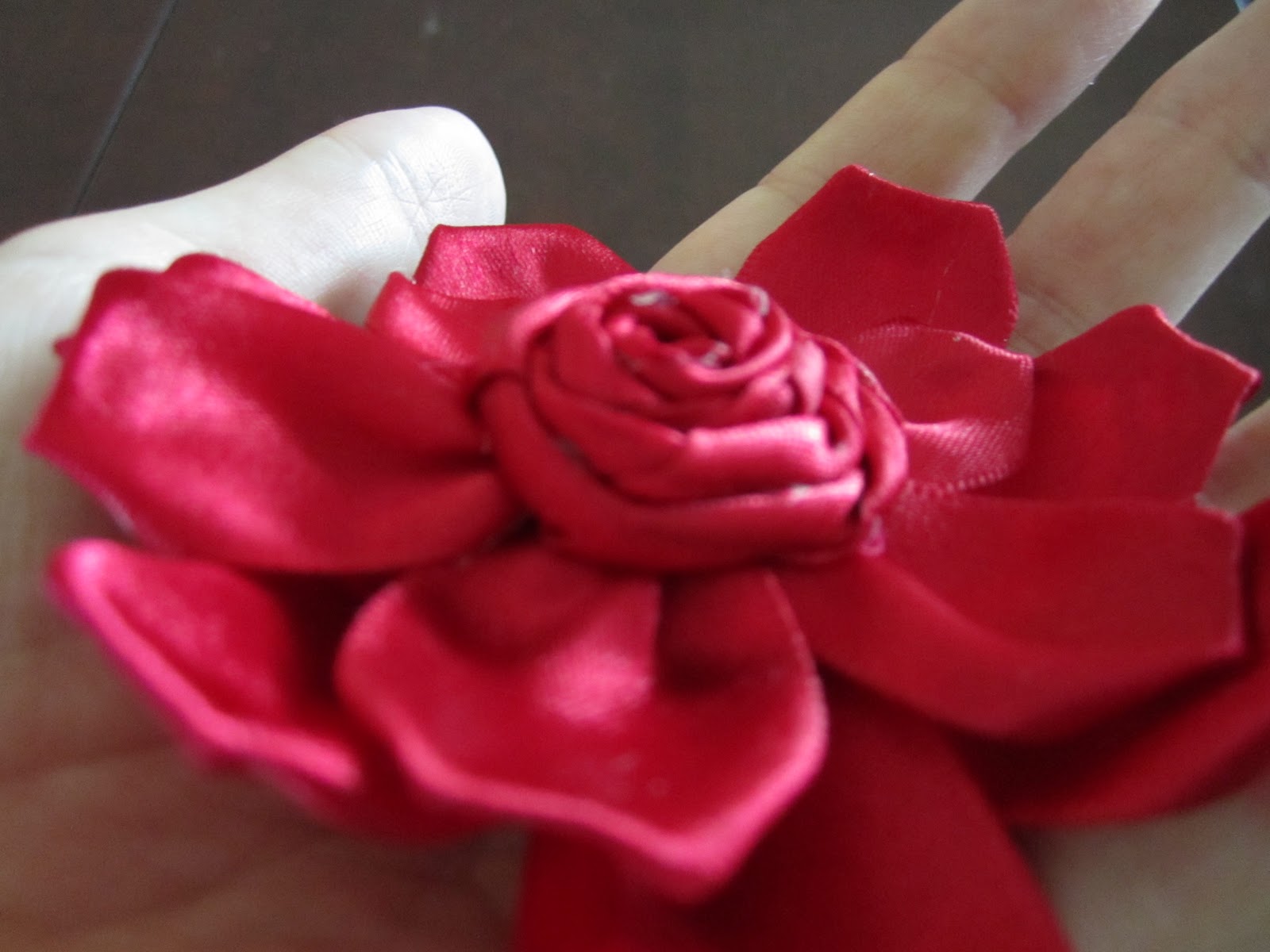 Procrastinations of a crafty mum Ribbon corsage