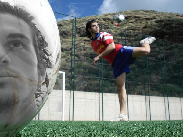 Víktor Rodríguez por Habitación del Pánico Producciones