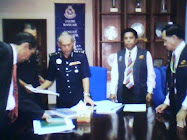 BERSAMA PESURUHJAYA POLIS SARAWAK