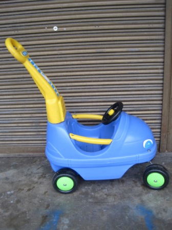 smoby push along car with parent handle