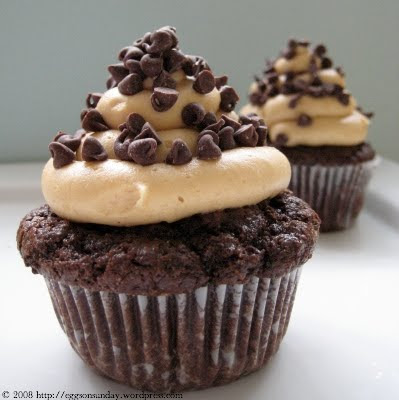 Ina Garten Chocolate Cupcakes With Peanut Butter Frosting
