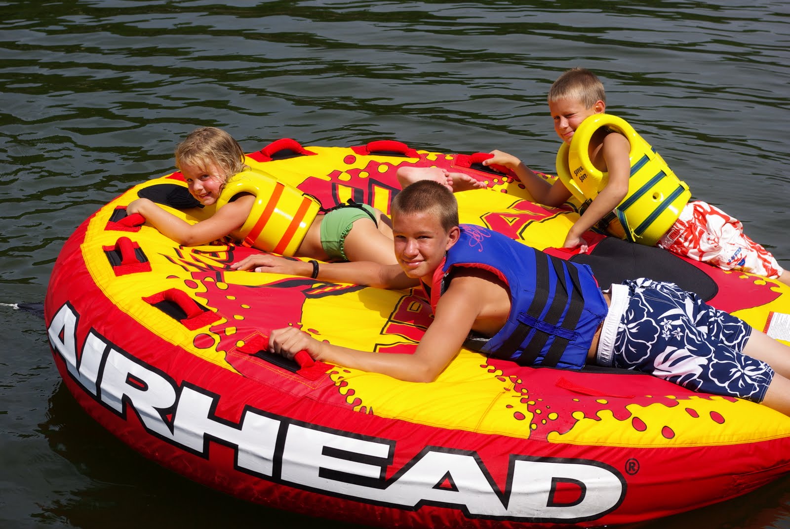 the shanks family: lake fun 2010