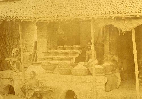 [MulticomplexDepartmentalStore1883.jpg]