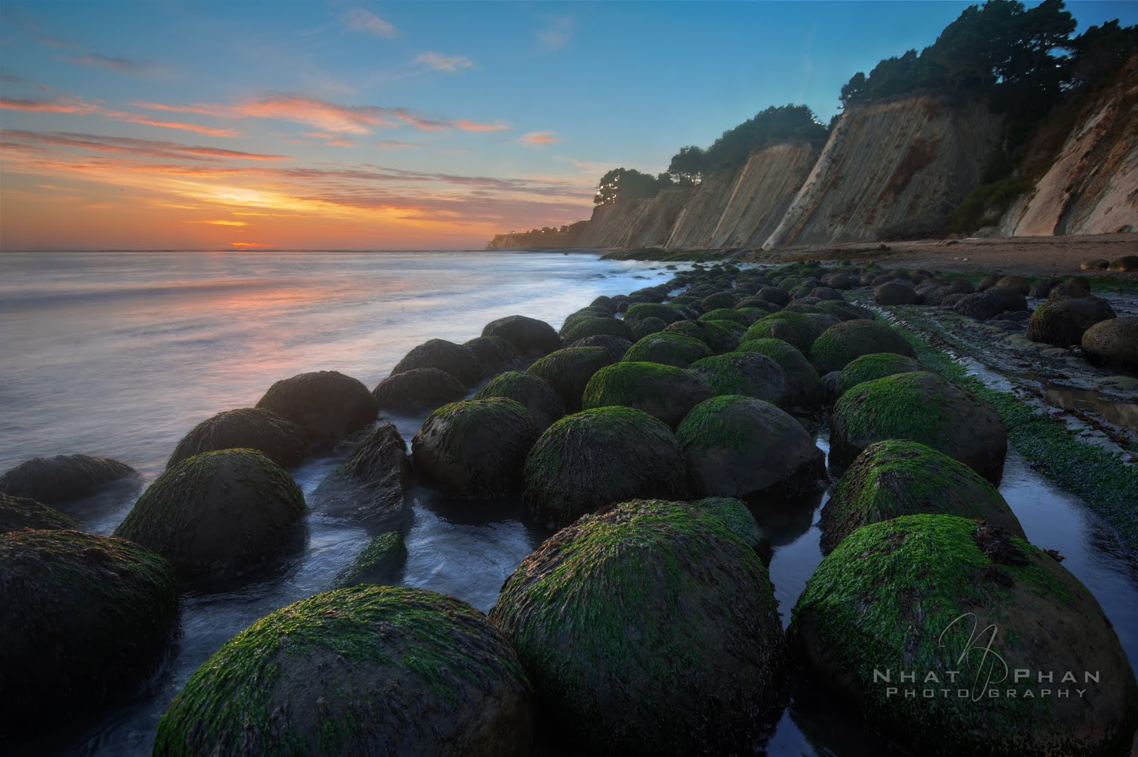 Photography and more Bowling Ball Beach
