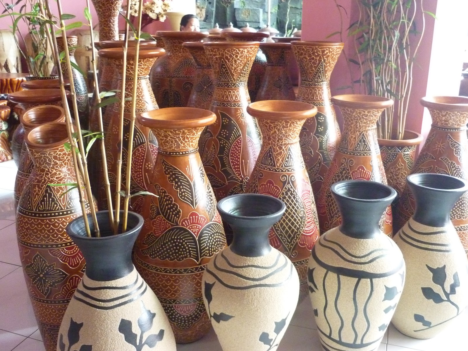 ilmu pengetahuan Sentra Kerajinan Keramik  di Indonesia