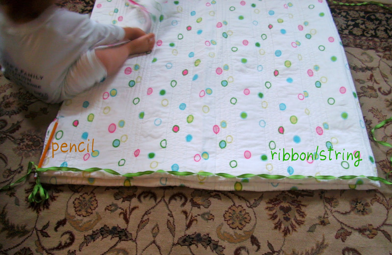 Sew Homegrown DIY Quilted Beach Umbrella Blanket