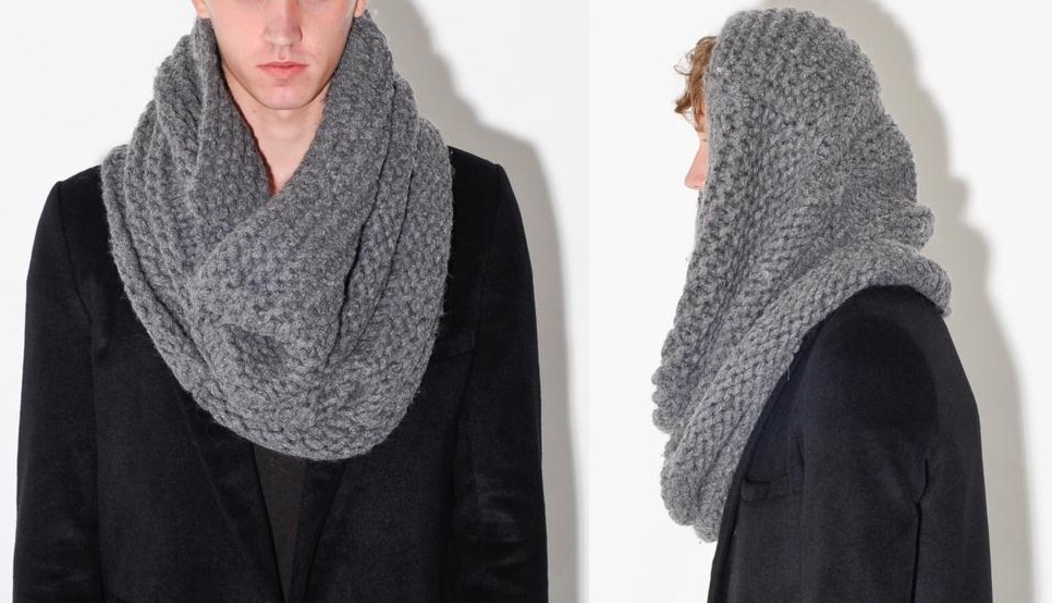 A MAN OF STYLE!: The Snood - A must have for the cold weather.