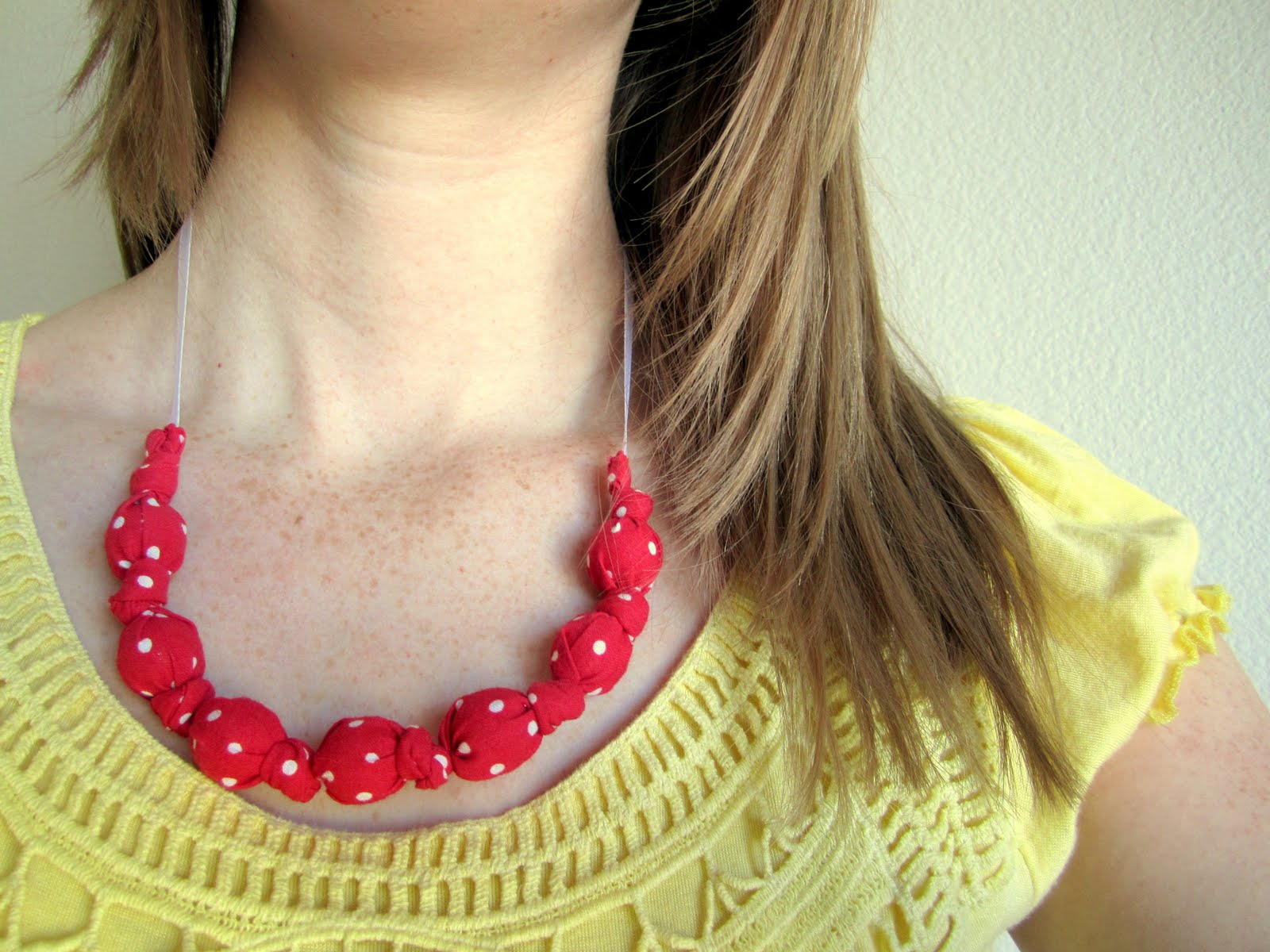 Pretty Lil' Posies Funky Chunky Necklace