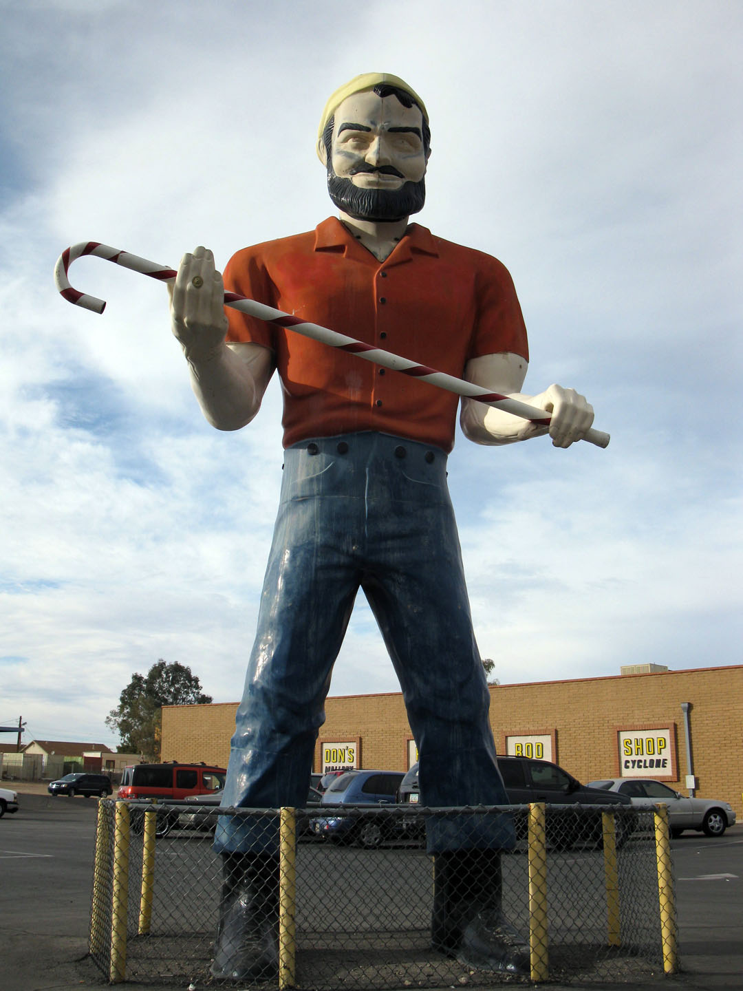 Eccentric Roadside Raising cane Tucson, Arizona's candy canewielding