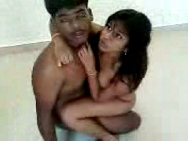 Indian+Couple+Caught+Red+Handed+Having+Sex+Public+In+Malaysia+www.GutterUncensored.com+04.jpg