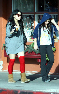 GutterUncensoredPlus.com Archived: Vanessa Hudgens Christmas Eve Upskirt