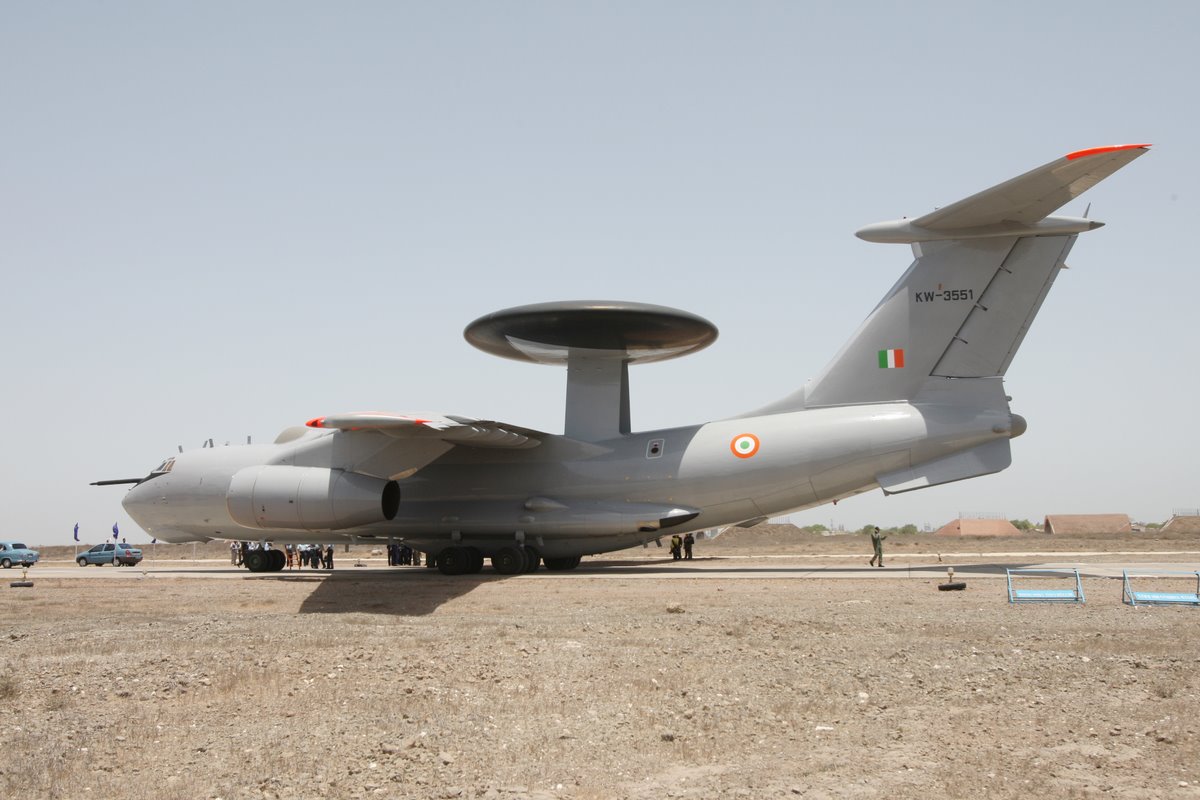 [597Q8667-766747.JPG]