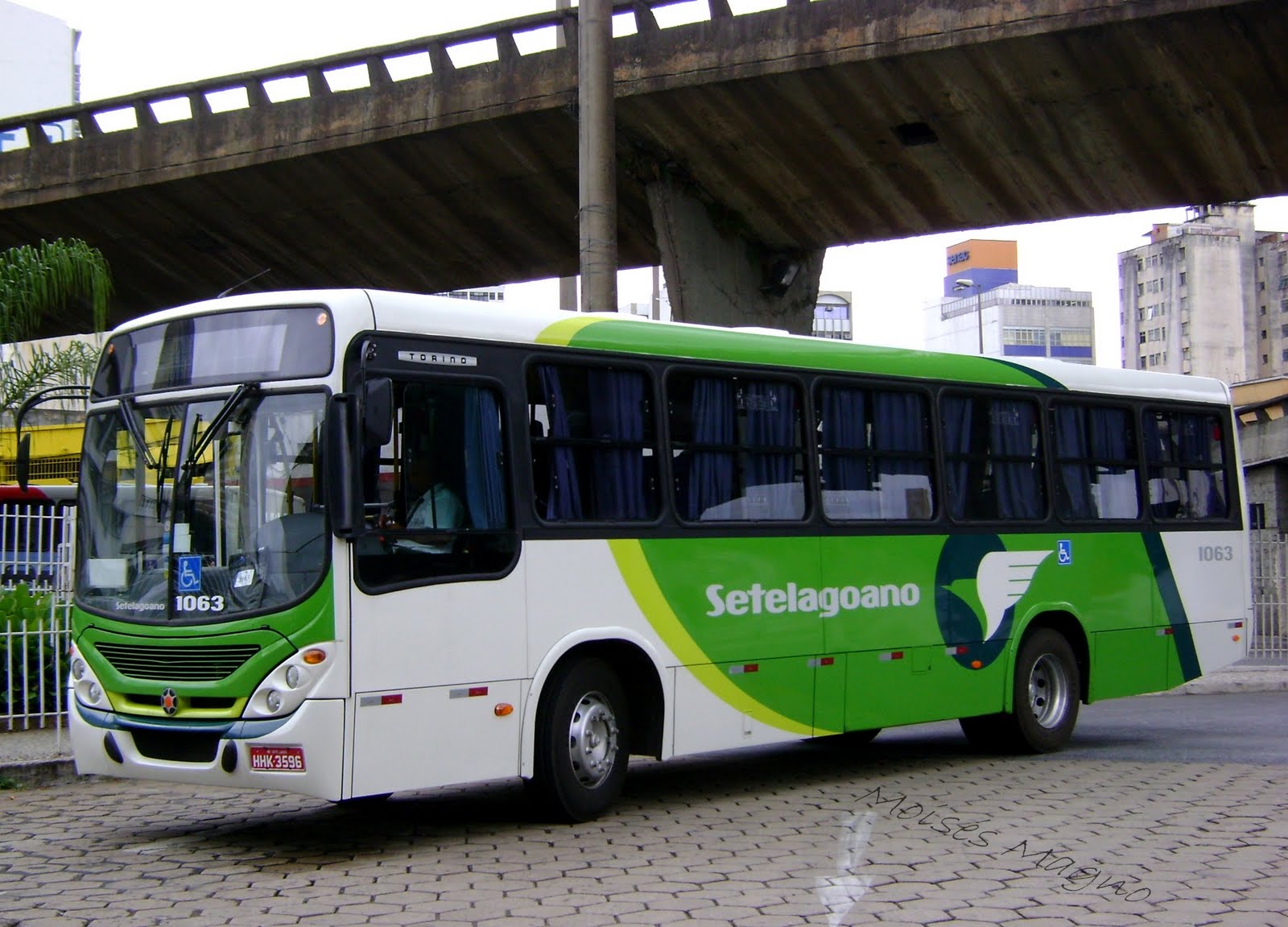 Moisés Magno MINASBUS Setelagoano 1063 Moisés Magno MINASBUS Setelagoano 1063