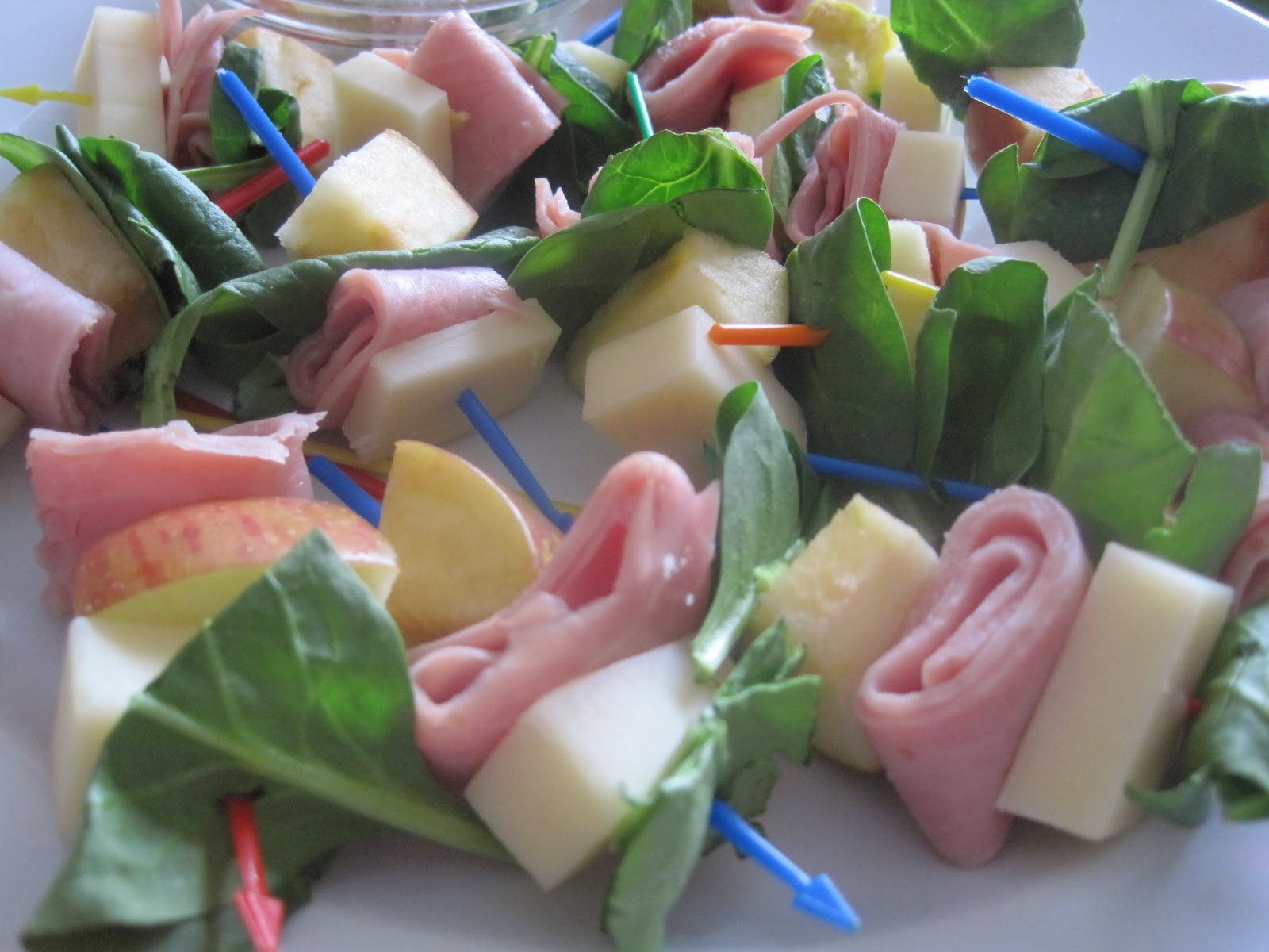 What's Cooking Ham & Cheese Skewers