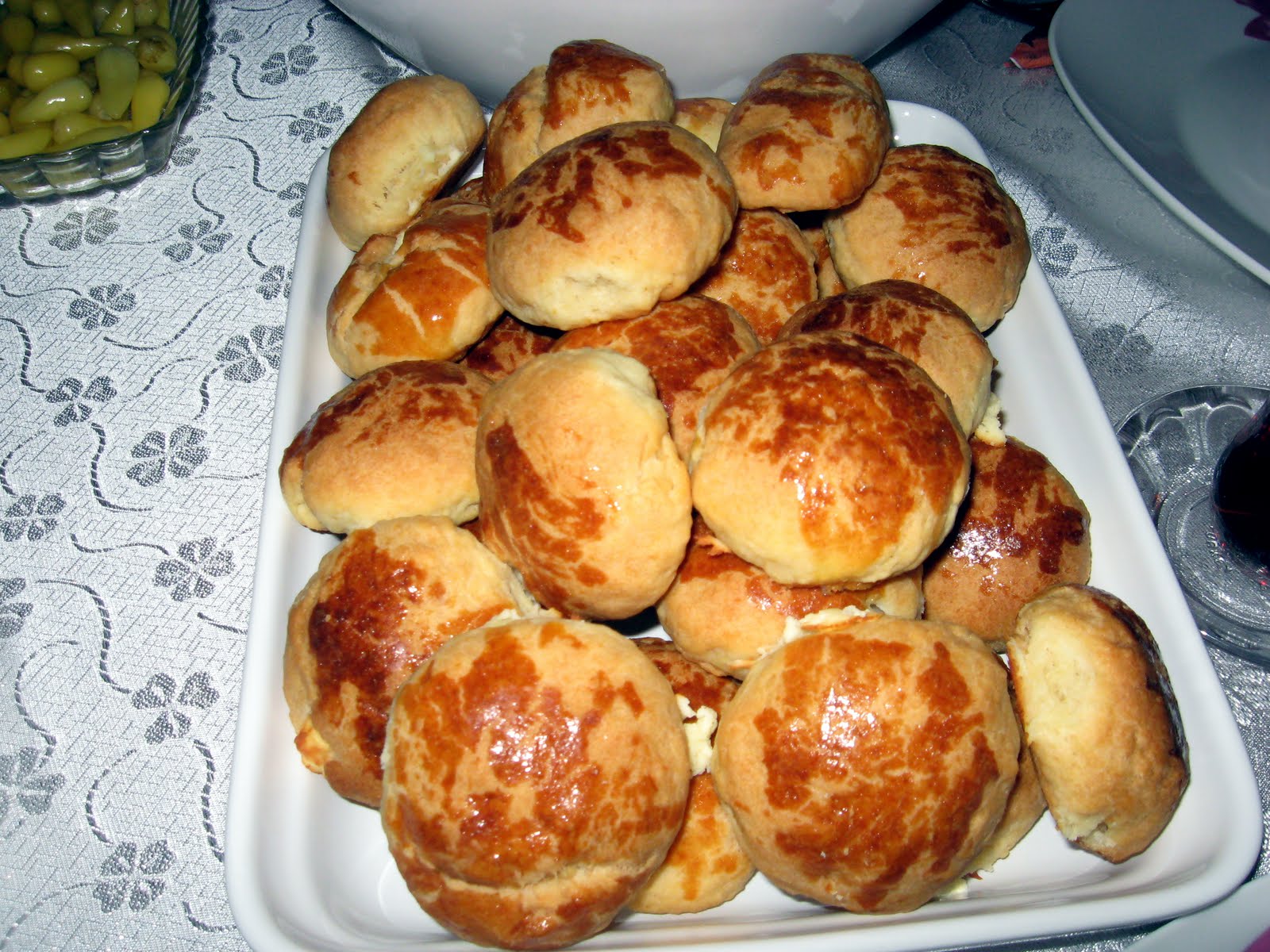 yemek bir aşk tuzlu gevrek kurabiye, peynirli poğaça ve kıymalı