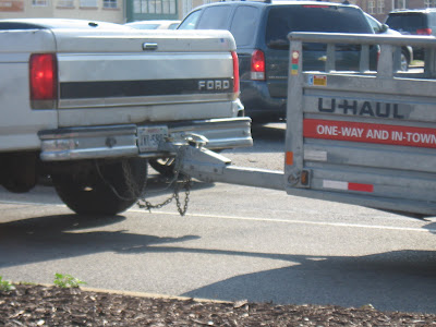 Dangerous Trailers: Is This The Proper Way To Hook Up A U-Haul Trailer?