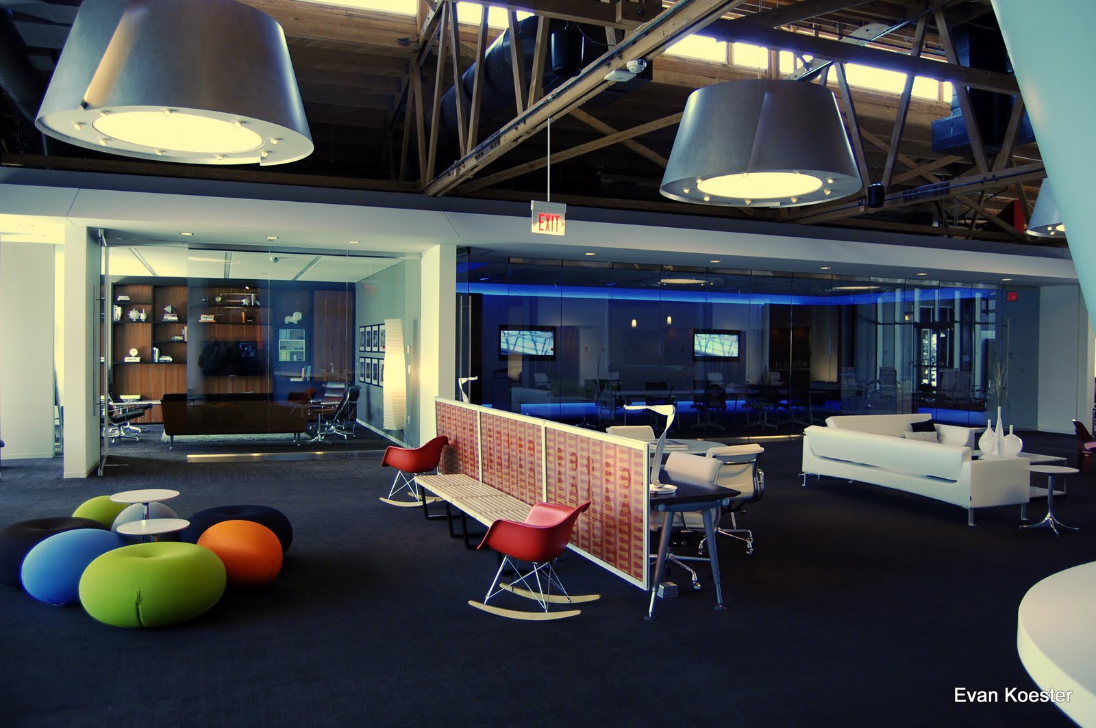 Evan Koester Photography HermanMiller Showroom