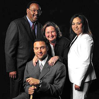 DEREK JETER WITH HIS FAMILY Players Sport