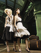 Web Snob: Perfect Packing, Summer Dresses, Karen O. & More!