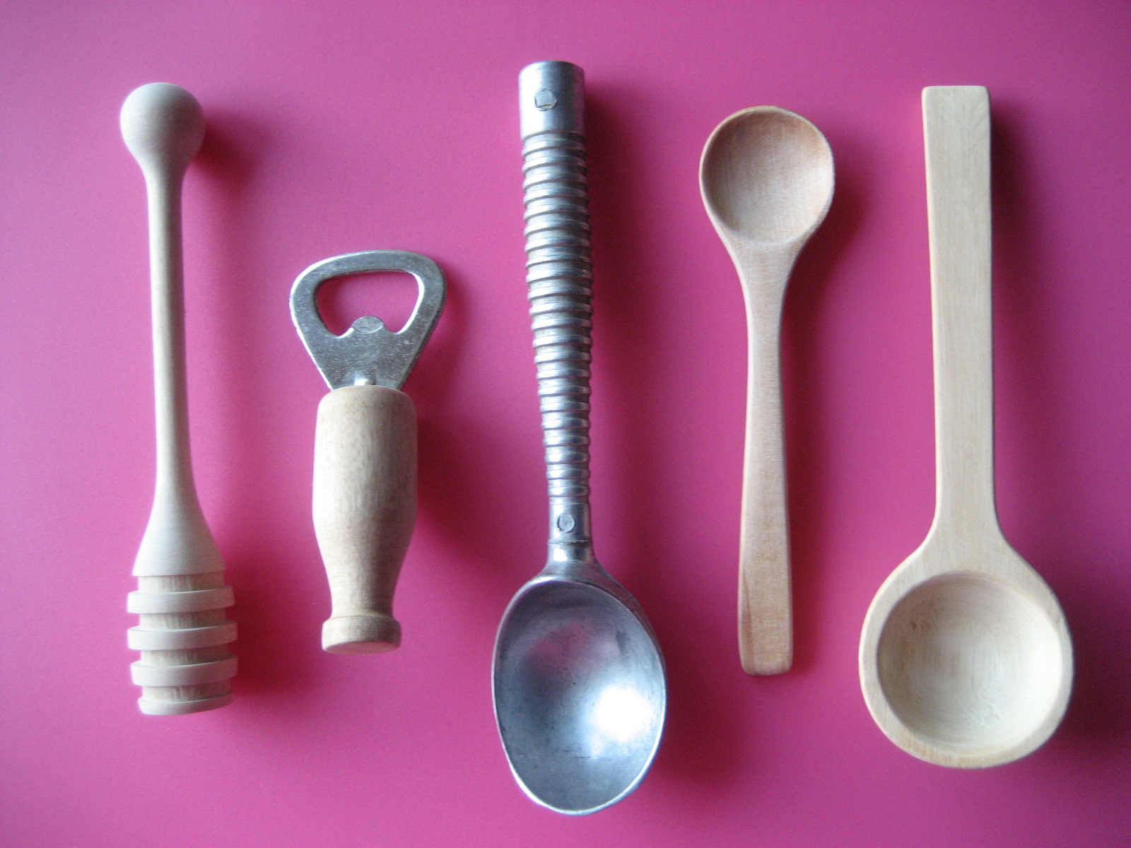 Six Balloons Vintage Delights Refinishing Wood with Mineral Oil