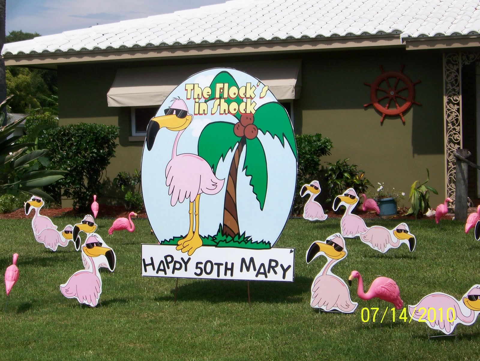 *FLOCK-N-SURPRISE* 727-687-8111 LARGO, Florida www.flocknsurprise.com