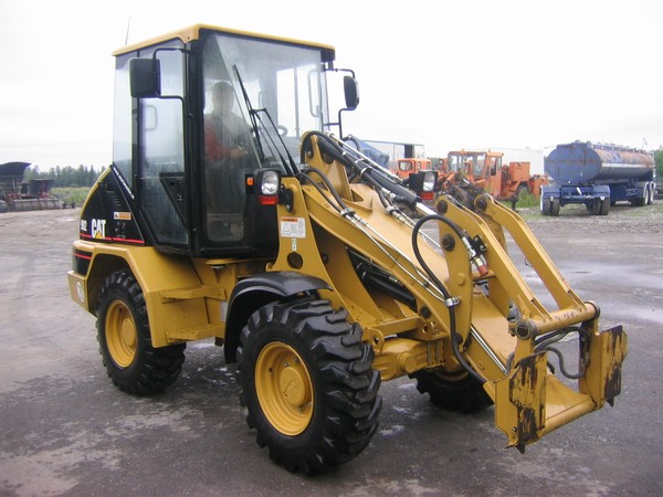 Caterpillar 902 Wheel Loader