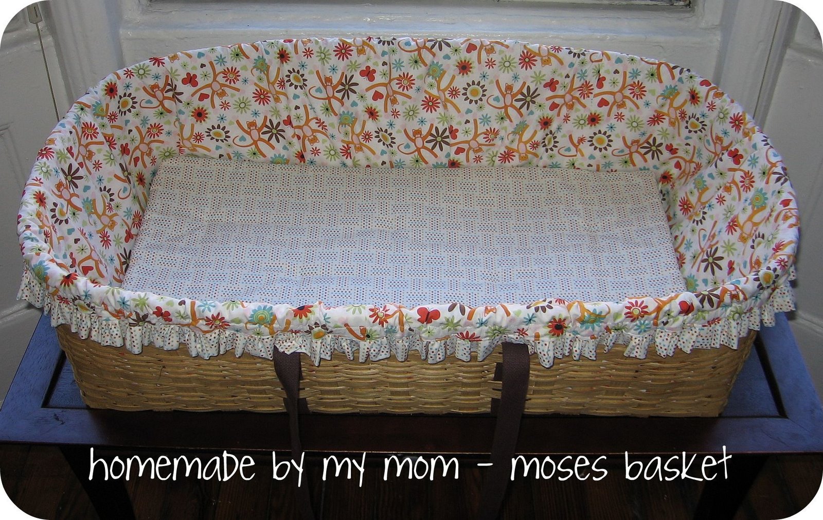 [homemade+by+mom+moses+basket.jpg]