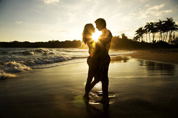 Fun 'n Sun Travel Tips: Six Ways to Spice up Your Honeymoon