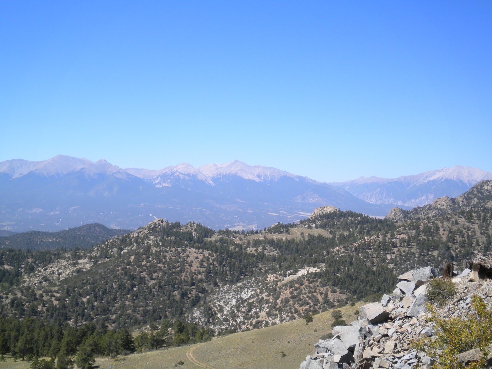 Simon and Alia's Tour de North America Kremmling, CO, to Salida, CO