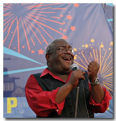 Singer Charles Lee - Baltimore Inner Harbor