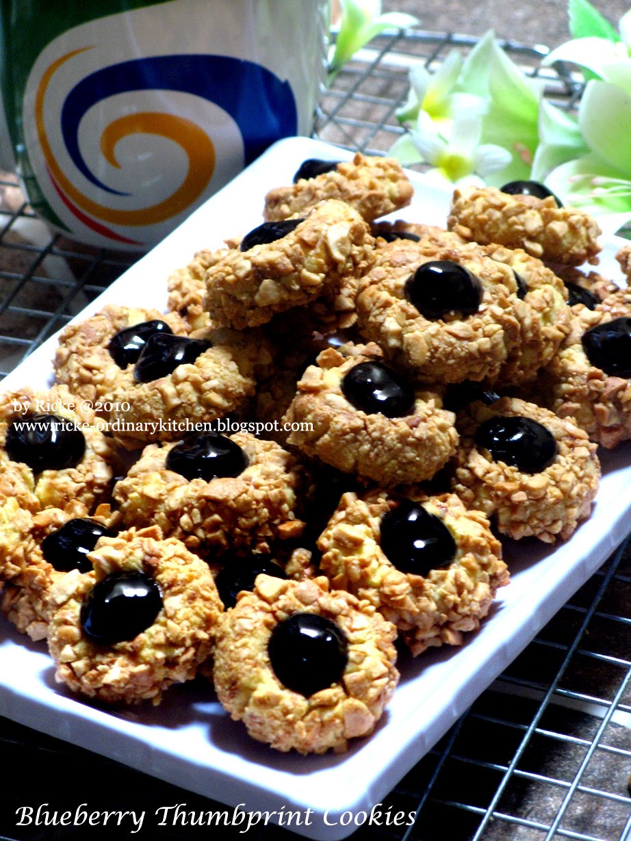 Just My Ordinary Kitchen...: BLUEBERRY THUMBPRINT COOKIES