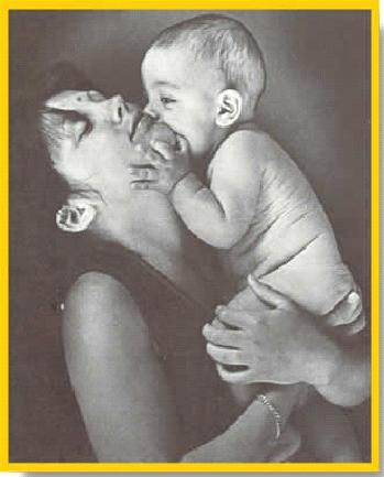 http://2.bp.blogspot.com/_p-s8c_VSNAQ/SQ_f5faH7qI/AAAAAAAAAHU/Ds9fYdWJ7HU/s400/mom1.jpg