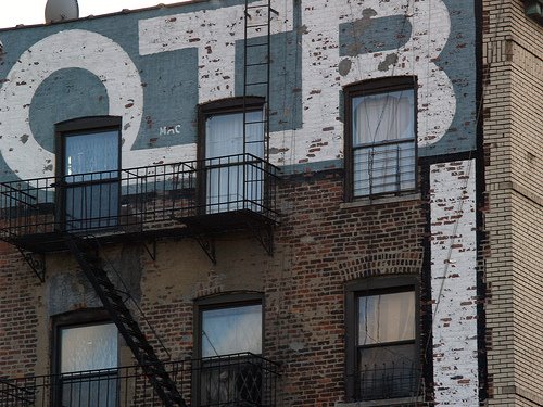 [2040705880_31f9e41f09.jpg]