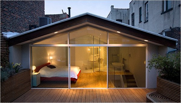 [02location-600.jpg]