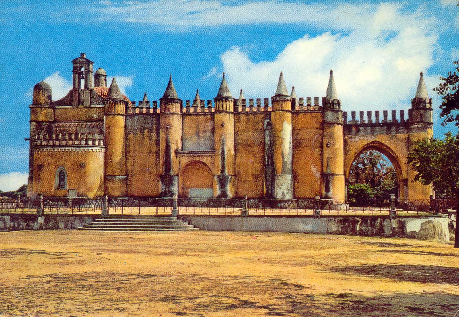 [Évora+-+Ermida+de+São+Brás+(p).jpg]